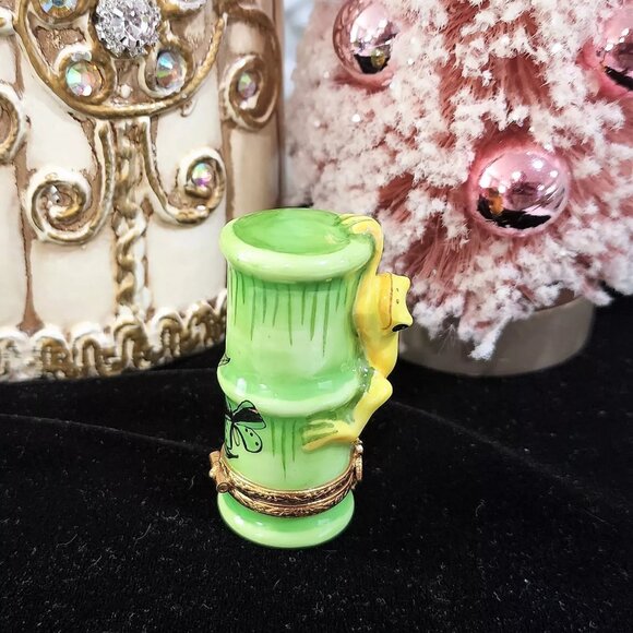Artoria Limoges GOLDEN TOAD Trinket Box Peint Main France - Picture 4 of 5